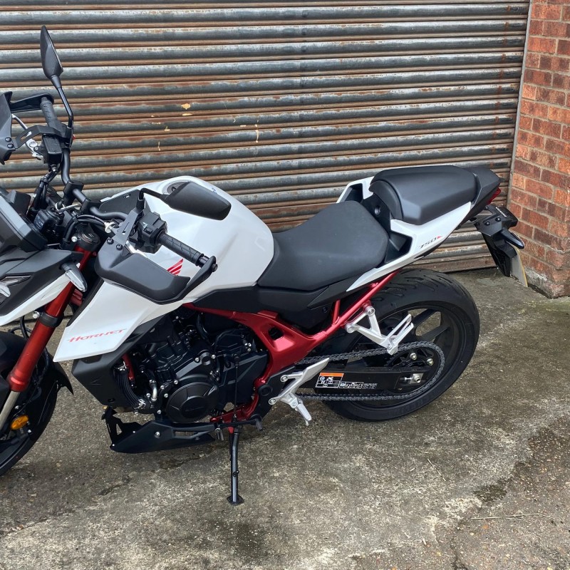 Pyramid Seat Cowl for CB750