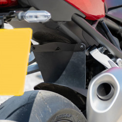 811340 : Pyramid Shock Absorber Guard CB1000 Honda Hornet CB750