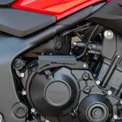 21735M : Protection de câble d'embrayage Pyramid Honda Hornet CB750