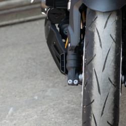 31194M : Pyramid Brake Scoops CB1000 Honda Hornet