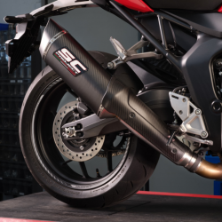 0R24M-REX-02* : Scarico SC Project SC1-R Honda Hornet