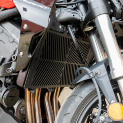 521203M : Pyramid Kühlergrill CB1000 Honda Hornet