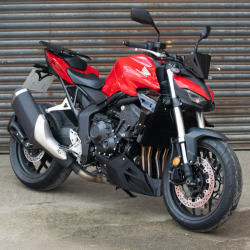21899M : Saute-vent Pyramid CB1000 Honda Hornet
