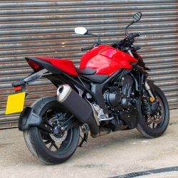 31940M : Guardabarros trasero Pyramid CB1000 Honda Hornet