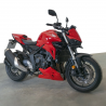 31100M : Beifahrer-Fußrastenabdeckungen Pyramid Honda Hornet